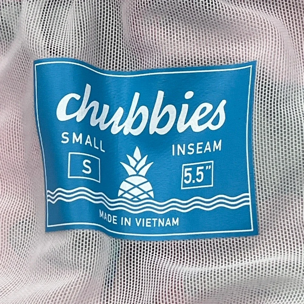 Chubbies The Glades Swim Trunks Mens Small Pink Crocodile Print 5.5